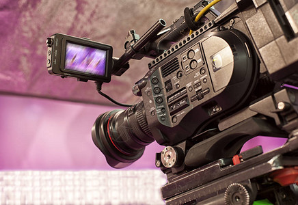 數碼攝影機在現代攝影與攝像服務中的革新與應用